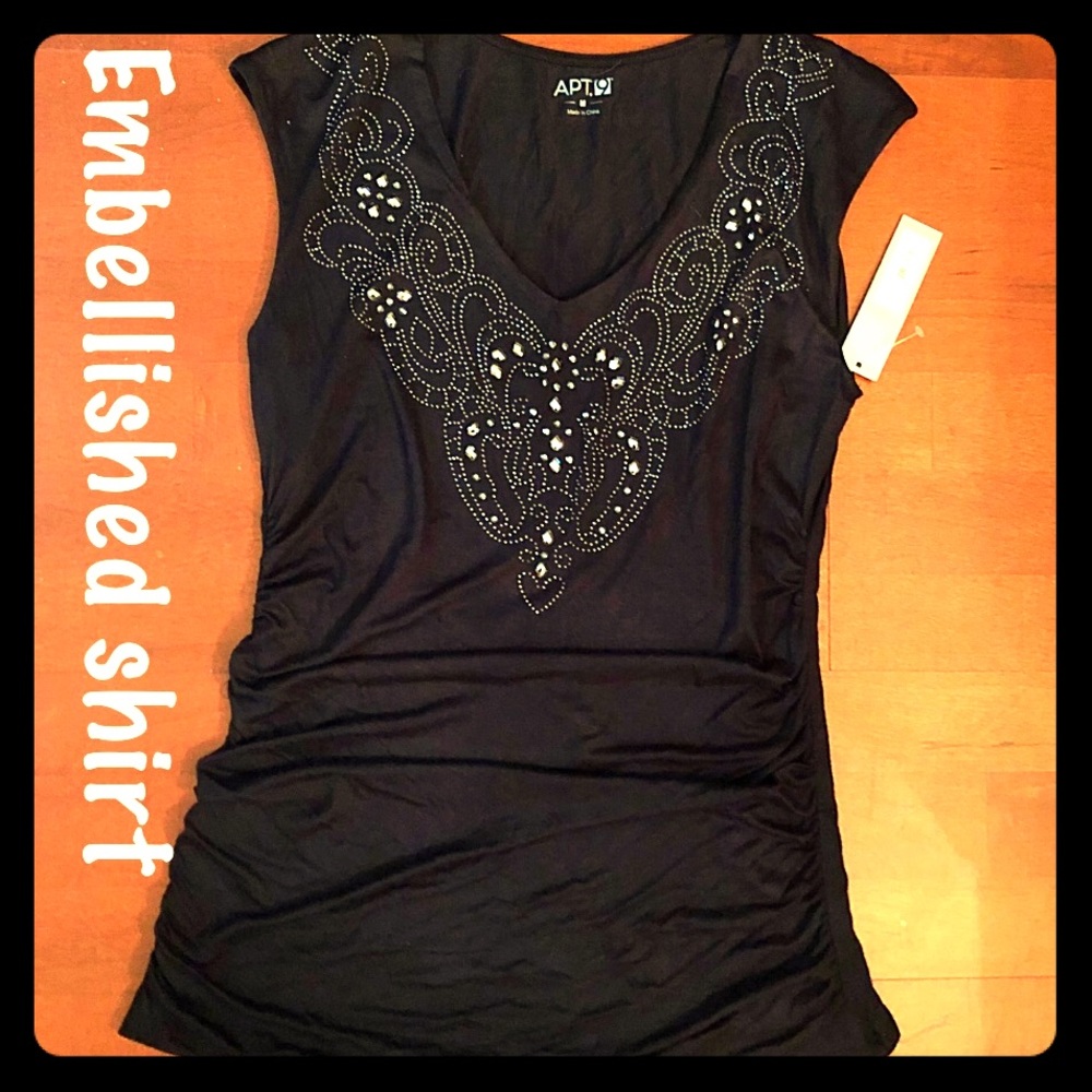 Embellished black shirt with gathered sides NWT